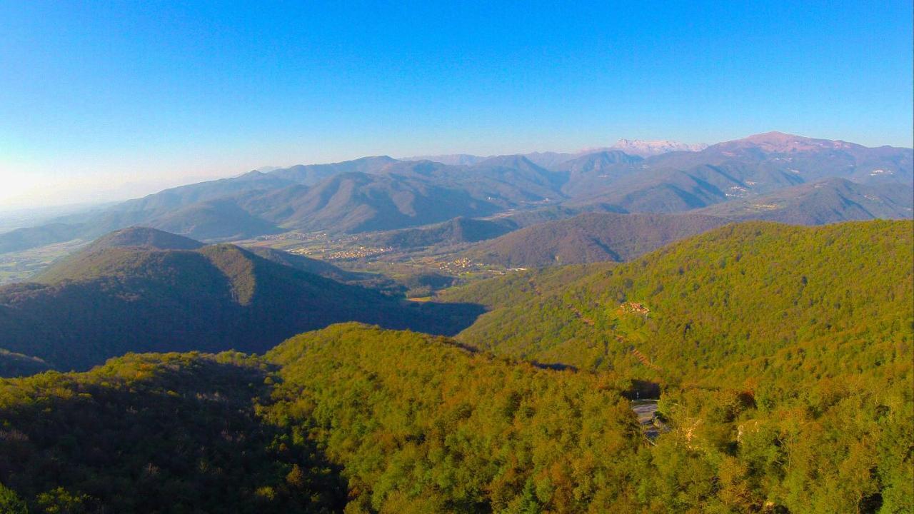 Castelmonte Casa Vacanze La Steleヴィラ エクステリア 写真